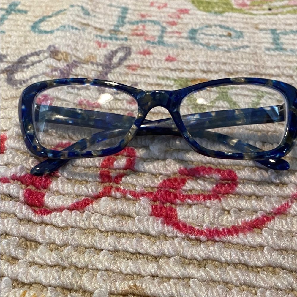 Woman’s Blue Patterned Prescription Glasses